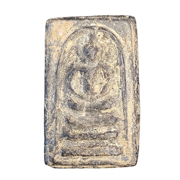 AML6605060011 พระสมเด็จ วัดระฆัง พิมพ์อกครุฑ หูบายศรี  เนื้อดำ หลังฝังแร่รัตนชาติ 
