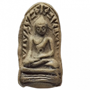 AML68081317563 : พระรอด กรุมหาวัน พิมพ์ใหญ่ เนื้อดิน